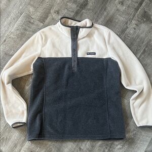 Columbia Cream and Grey Fleece Pullover